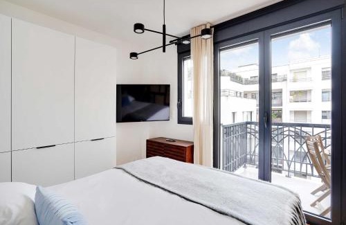 Levallois-Perret Apartment | Studio Sleek & Refined - Levallois-Perret