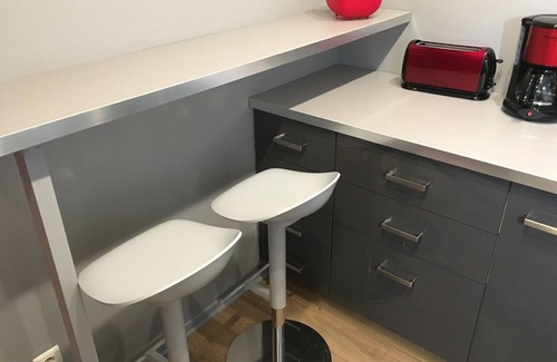 Leon Blum - Bon Coin Apartment | Studio-Standard-Ensuite with Bath-Studio 12m2