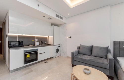 Downtown Dubai Apartment | Studio Sterling BusinessBay