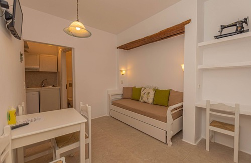 Agiassos House | Studio Strouvalis