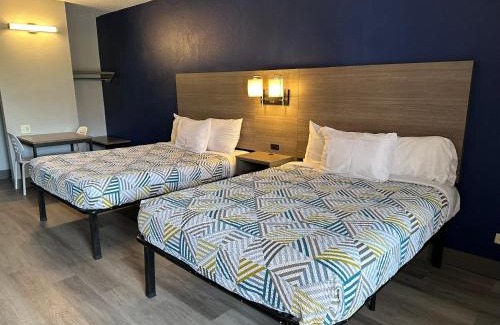 Twin Brook Hotel | Studio Suites Extended Stay Chattanooga