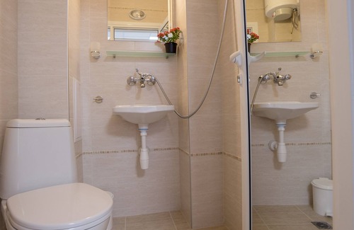 Varna House | Studio Tevi Sea -Top Center Varna