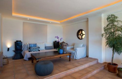 Plaka Apartment | Studio Thea