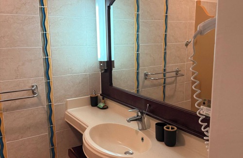 Sainte-Luce Resort | Studio Ti'Ben sea view in residence pierre et vacances with swimming pool