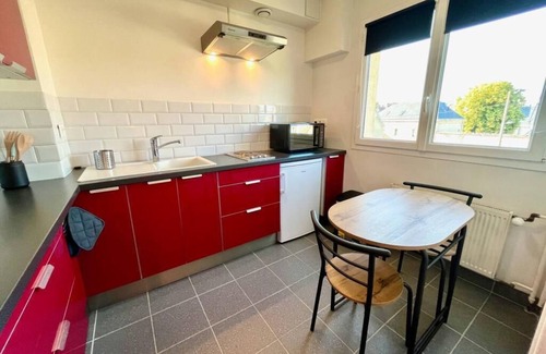 Saint-Ouen Apartment | Studio Tout Confort Giena-sils