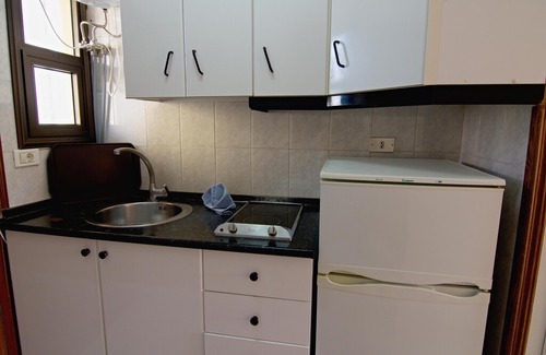 Arona Apartment | Studio two steps from the beach