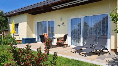 Serrahn Apartment | Studio und Ferienwohnung Lindner am Krakower See, Seenähe