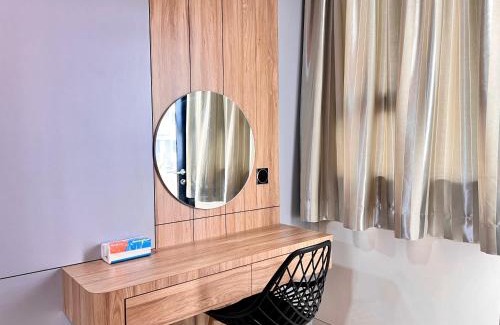 Lubuk Baja Apartment | Studio Unit in Baloi Apartment - Pool View Free WIFI Smart Tv