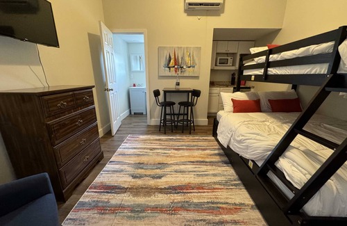 Green Creek Apartment | Studio Unit Minutes to North Wildwood! Sleeps 3!