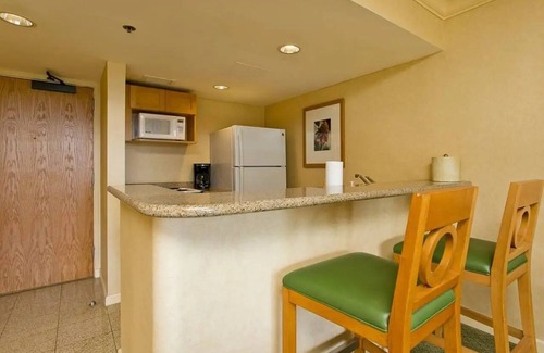 Waikiki Condo | Studio Units at the Heart of Waikiki