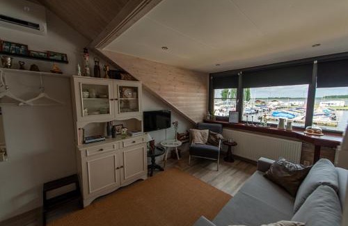 Bunschoten Bed & Breakfast | Studio Vúr de Diek