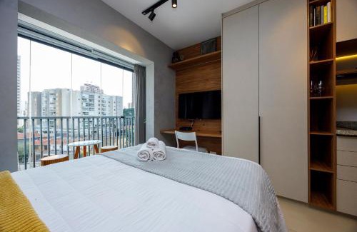 Brooklin Novo Apartment | Studio VERONA- Próximo Berrini,metrô Brooklin