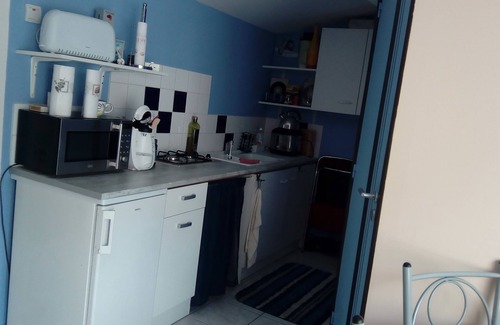 Creuzier-le-Vieux Apartment | Studio Vichy- Creuzier le Vieux, quiet environment