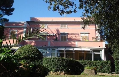 Castiglioncello Apartment | Studio villa on the sea