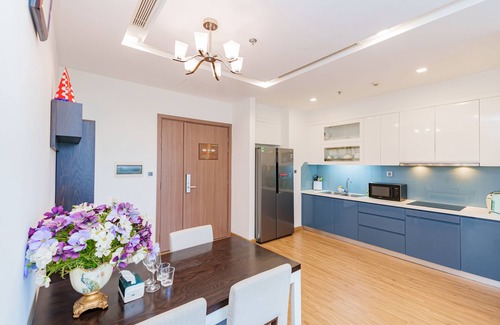 Trung Hoa Nhan Chinh Apartment | Studio Vinhomes Dcapitale