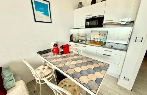 Carnon-Plage Apartment | Studio vu mer 70 m de plage