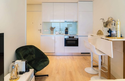 Campanha Apartment | Studio w/Balcony, Pool and Gym | Antas by Host Wise