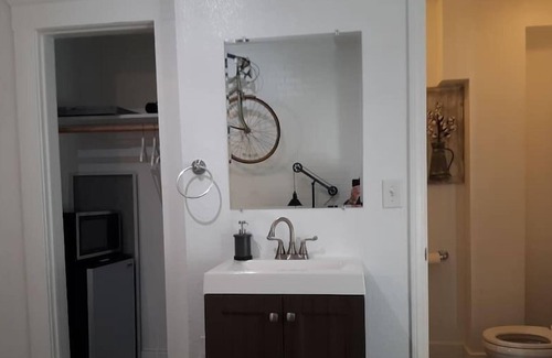 Cortez Hill Apartment | Studio W/Industrial Design | Walkable everywhere!