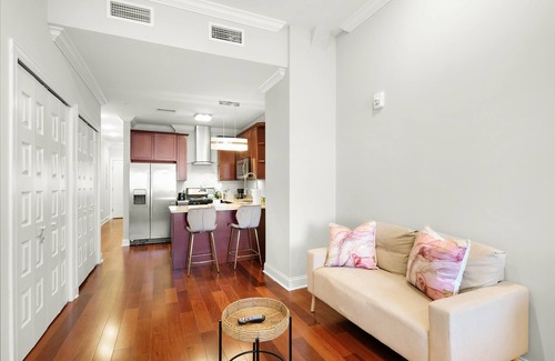North Philadelphia East Apartment | Studio w/Pool & Scenic Rooftop