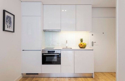 Campanha Apartment | Studio w/Terrace, Pool and Gym | Antas by Host Wise