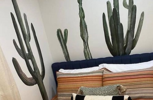 Roosevelt Apartment | Studio+Wifi+TV+Free Parking