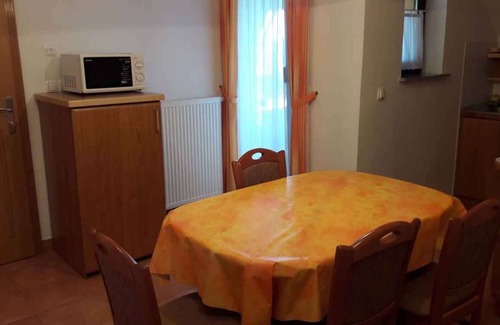 Gorenja Vas pri Smarjeti Apartment | Studio with air conditioning and panoramic view
