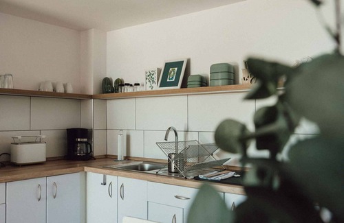 Balatongyorok Apartment | Studio with a view of the lake