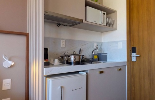 Jardim Oceania Apartment | Studio with Balcony bed Queen