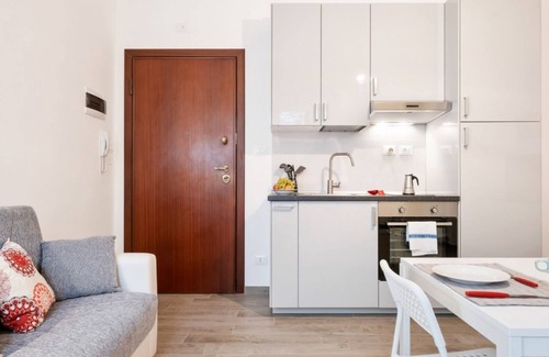 Santo Stefano Apartment | Studio with balcony near Giardini Margherita