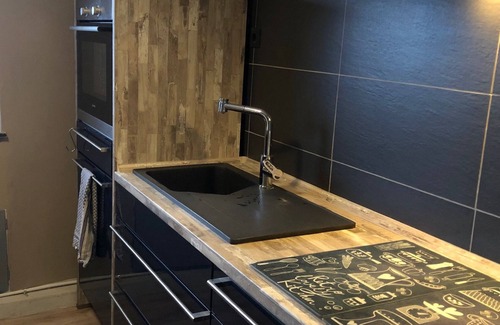 Monschau Apartment | Studio with kitchen, fireplace, terrace, barbecue - dogs allowed - Hohes Venn - Eifel