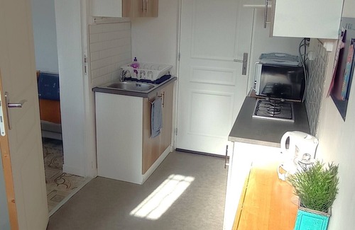 Mimet House | Studio with kitchen, WC/shower and bedroom/living room, 25m2, for 2 people