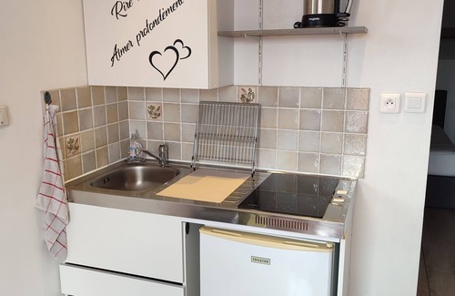 Beziers Apartment | Studio with large 9m² terrace, exceptional view, 5 min from Fonséranes locks
