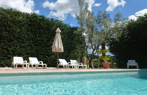 Le Luc Apartment | Studio with lovely view, in the countryside of the Var, Provence.