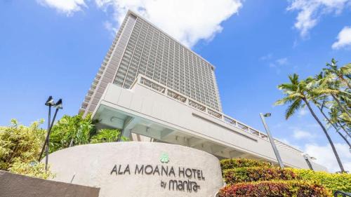 Ala Moana House | Studio with Partial Ocean View & Balcony Unit 1901