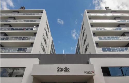 Centro Apartment | Studio Xavante 308A - novo, confortável, com garagem coberta e portaria 24h