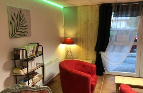 Villar-d'Arene Apartment | Studiot 21 in a mountain village: nature and relaxation in the Pays de la Meije