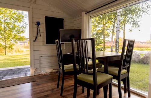 Kastlosa House | Stuga med panoramafönster över åker, paradis för fågelskådare och vandrare, självstäd efter besök
