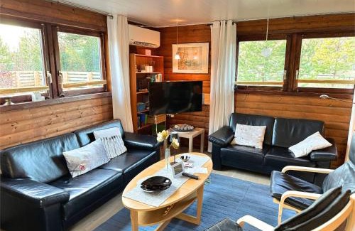 Vimmerby House | Stuga Sjögolf