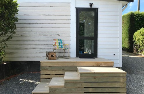 Lumsden House | Stump Cottage