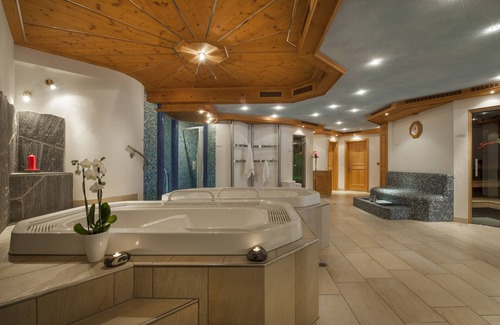 Wildhaus-Alt St. Johann Hotel | Stump's Alpenrose