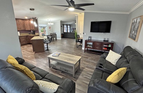 Pahrump House | Stump Springs Retreat - 3BR-2BA - Mini Golf - Near Death Valley