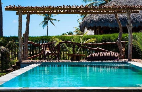 Itarema House | Stunning and Luxurious Beach Mansion - CEA027