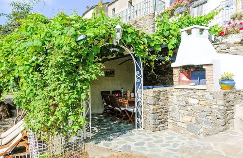 Santa-Reparata-di-Moriani House | Stunning villa for 6 people with WIFI, TV, terrace, pets allowed, panoramic view and parking