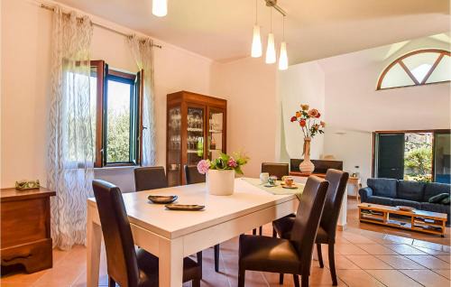 Alani House | Stunning Home In S M Di Castellabate