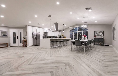 Boulder City House | Stunnig Lake View, Heated Pool, Single Story!
