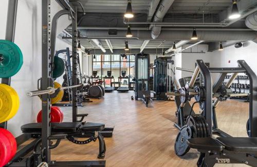 Northern Liberties Apartment | Stunning 1-BD - City Views - Near Fishtown