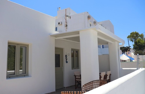 Karterados Apartment | Stunning 1-Bed Apartment in Karterádos