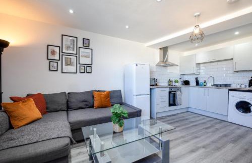 Offerton Apartment | Stunning 1 bed apartment in the heart of Stockport