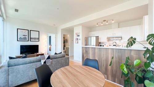 Downtown Vancouver Apartment | Stunning 1-Bedroom Condo in the Heart of Vancouver