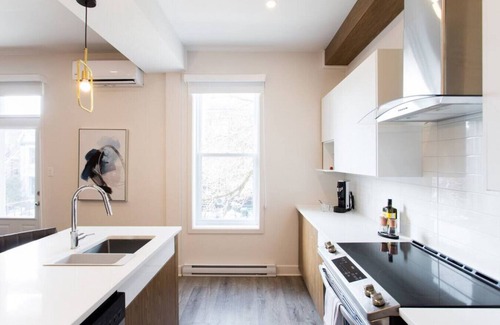 Mile End Apartment | Stunning 1 Bedroom in Mile End by Denstays